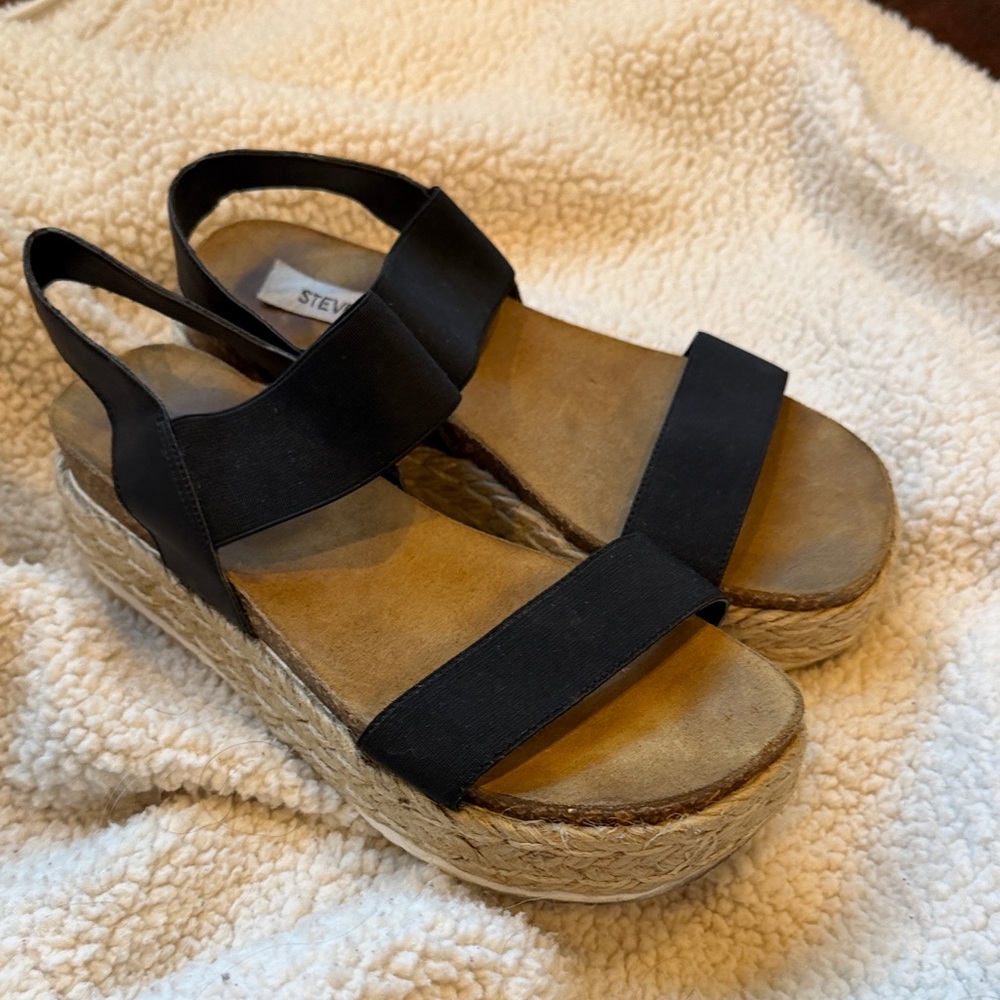 Steve Madden Black and Tan Espadrille Sandals